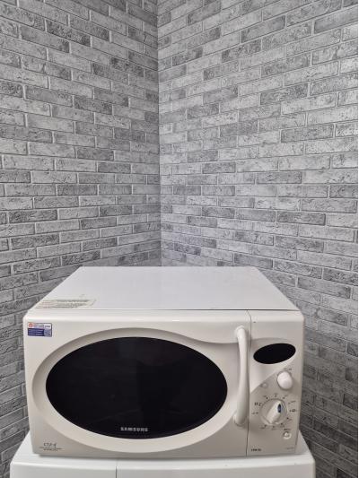 Микроволновая печь SAMSUNG CE2927NR
